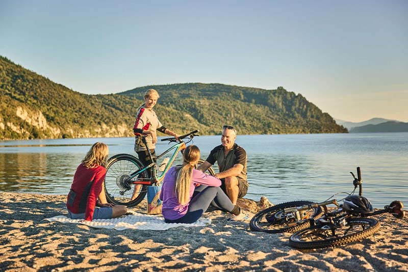 Orakau to Kawakawa Bay-cTodd-Eyre-Right