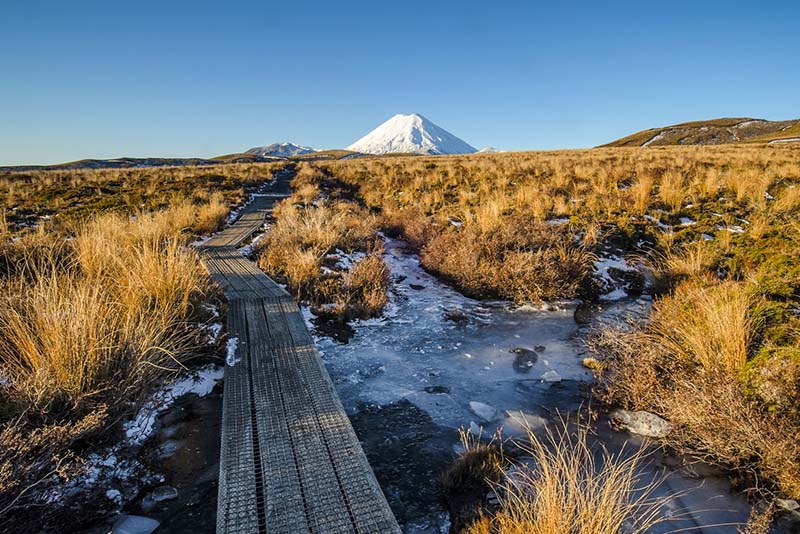 Taranaki-Falls-Hike-Left